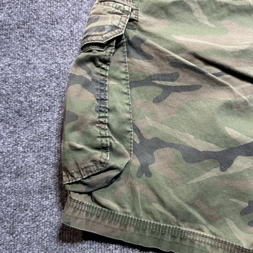 Unionbay Mens Camo Cargo Shorts Green Brown Size 36 Utility Military Skater - Picture 11 of 11